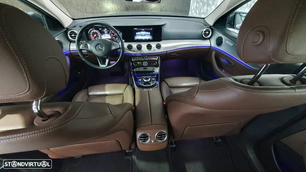 Mercedes-Benz E 220 d Avantgarde+ - 16