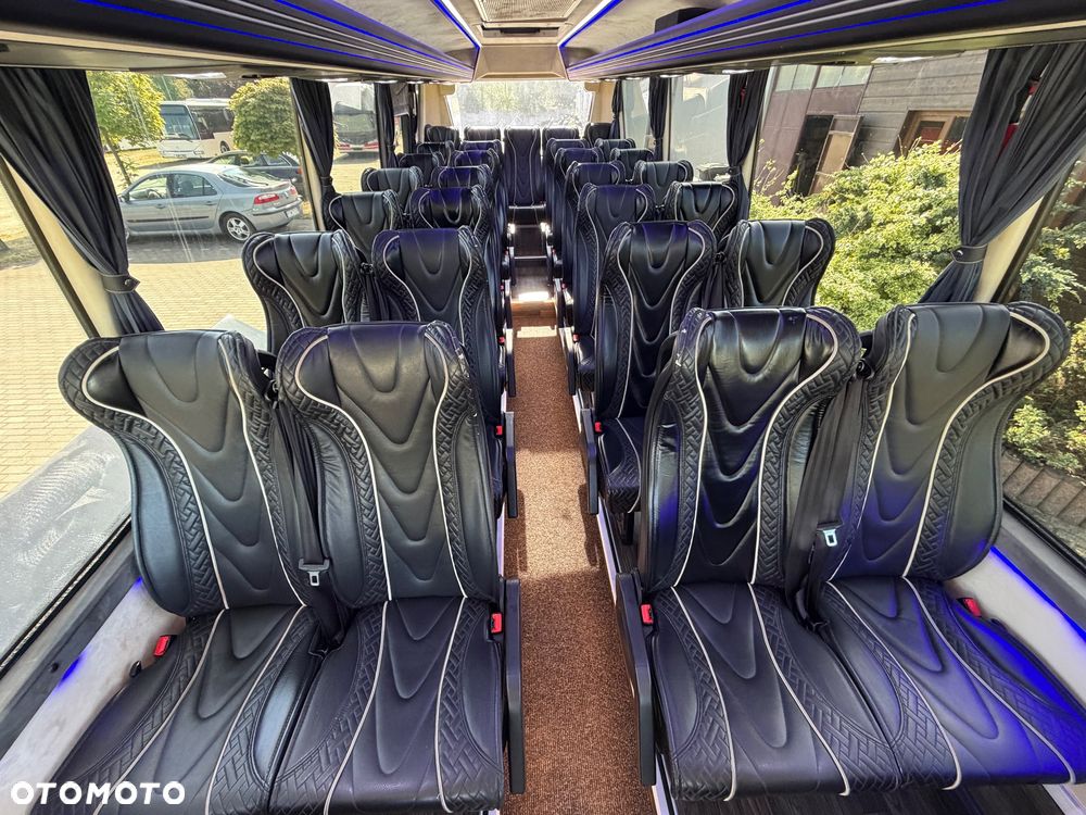 Iveco 70C - 17
