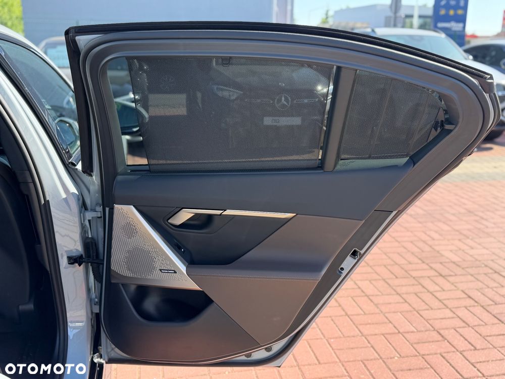 BMW Seria 5 520d xDrive mHEV M Sport - 17