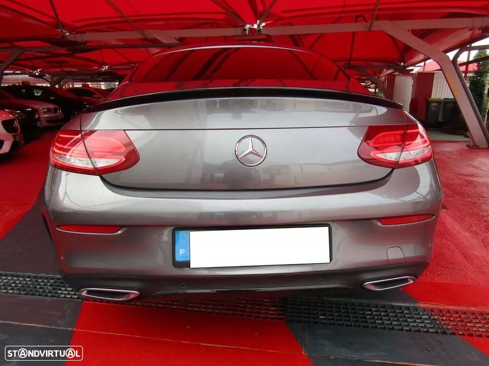 Mercedes-Benz C 220 d AMG Line - 33