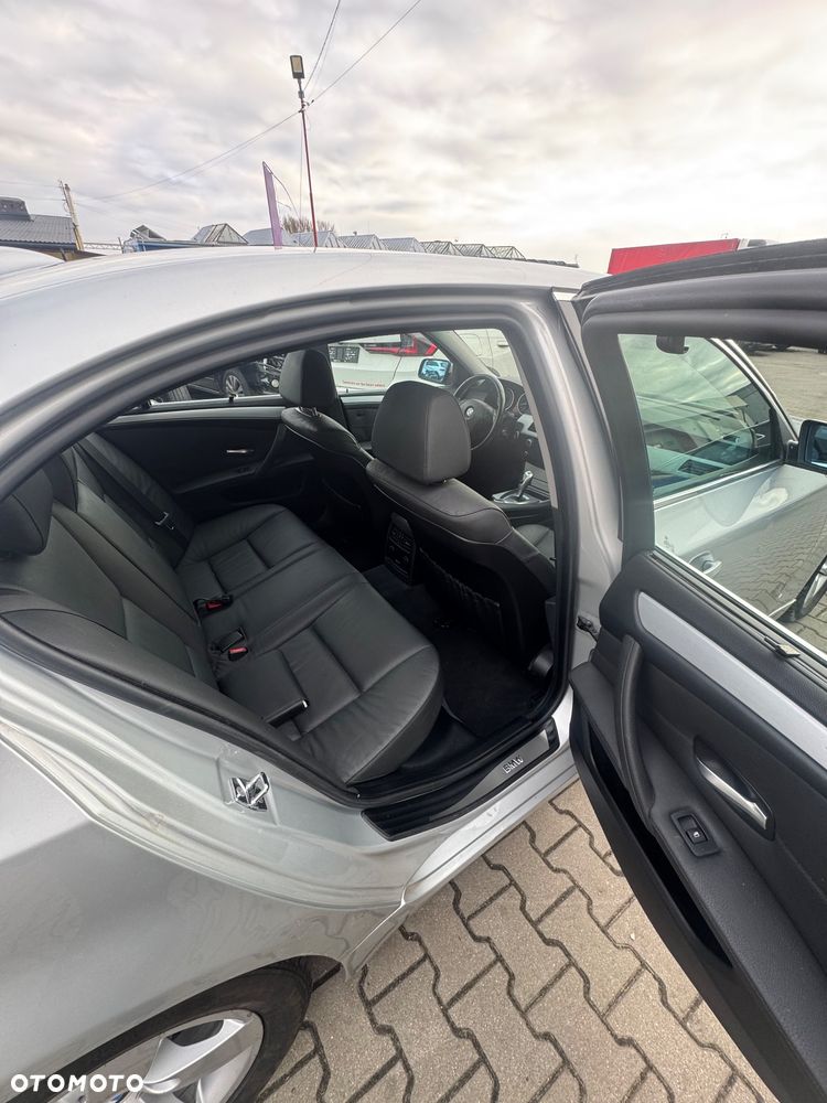 BMW Seria 5 525i Edition Exclusive - 8