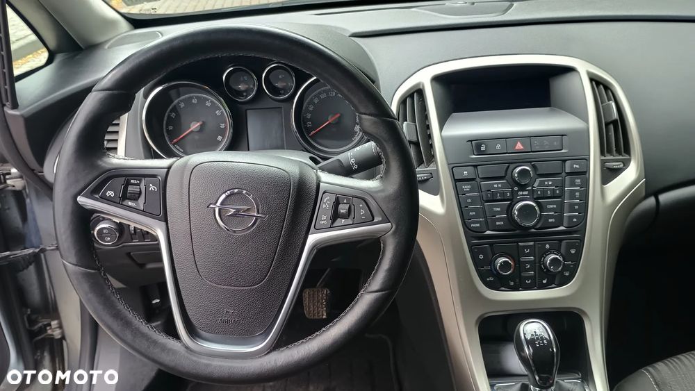 Opel Astra 1.4 T Sport EU6 - 5