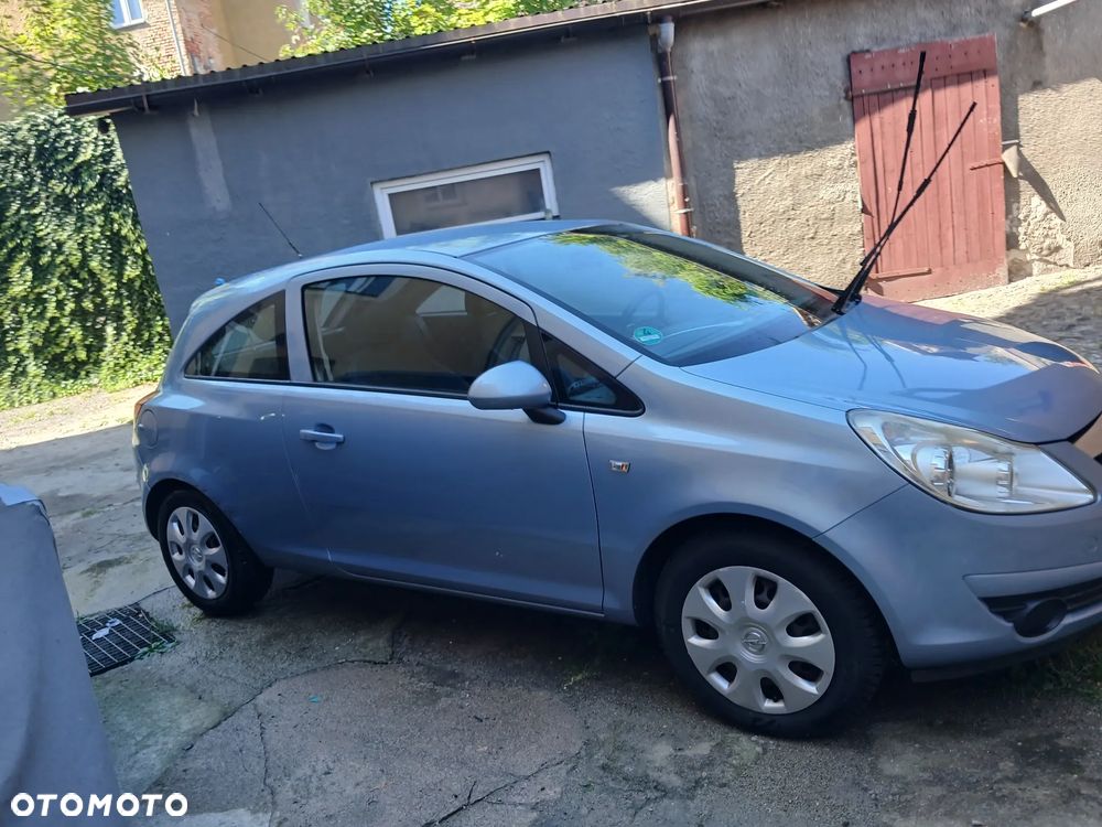 Opel Corsa - 2