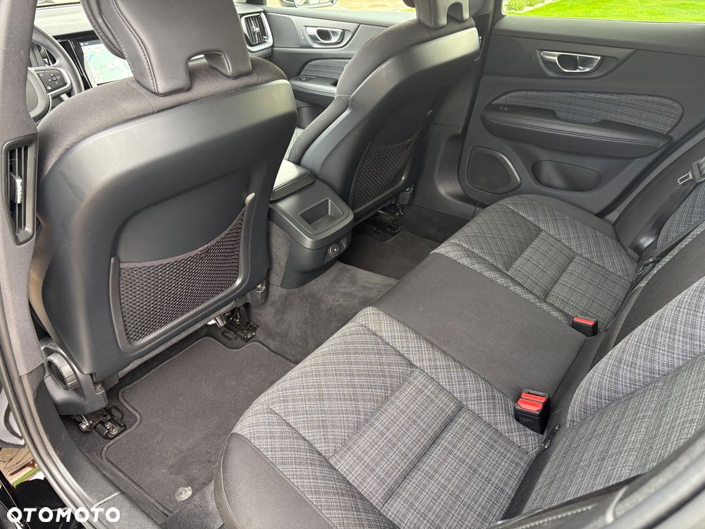 Volvo V60 B4 B Core - 17