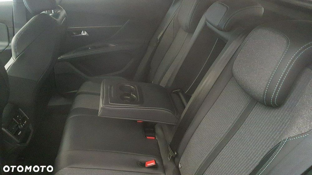Peugeot 3008 - 16