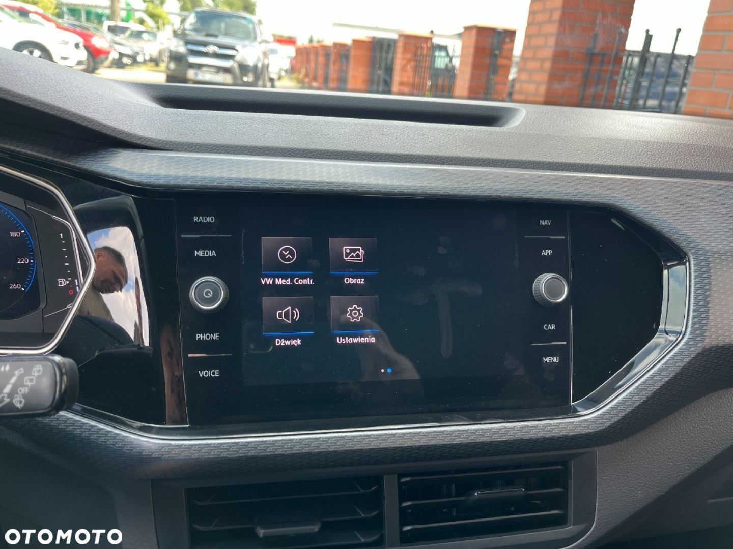 Volkswagen T-Cross 1.0 TSI R-Line DSG - 15