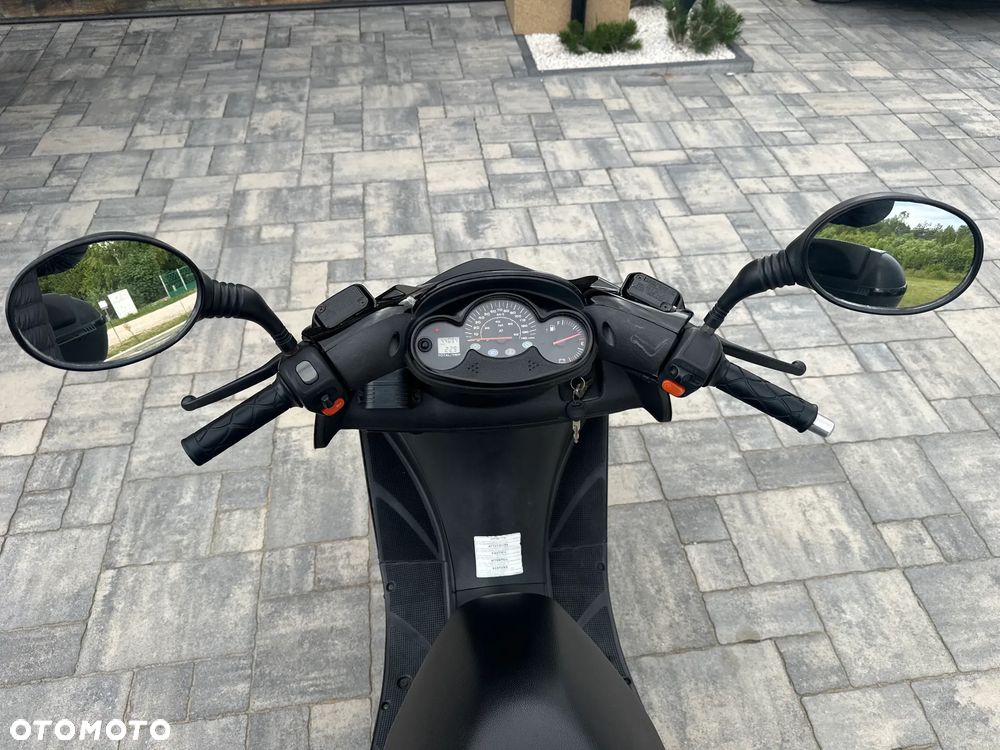 Yamaha Majesty - 14