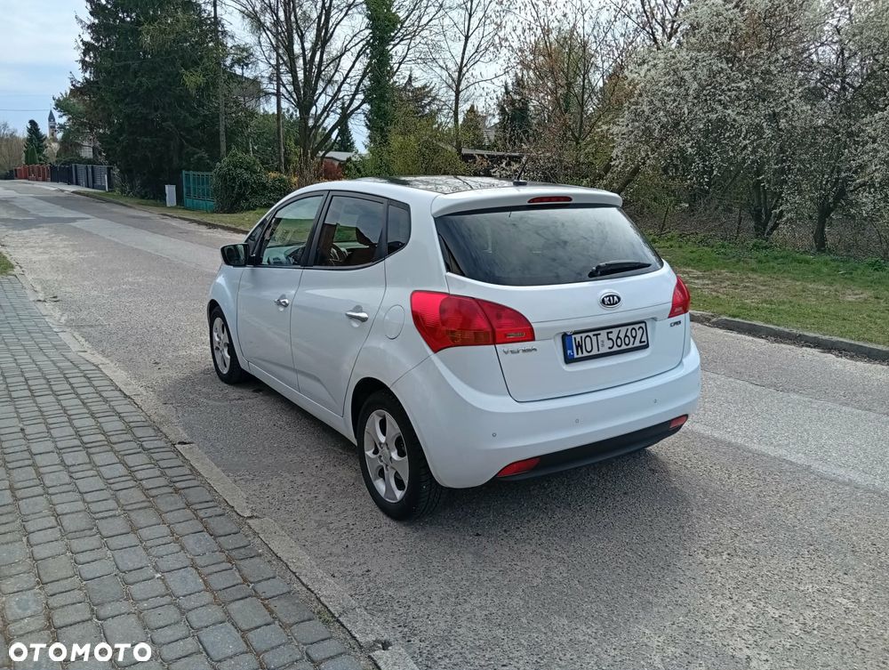 Kia Venga 1.6 CRDi XL - 3