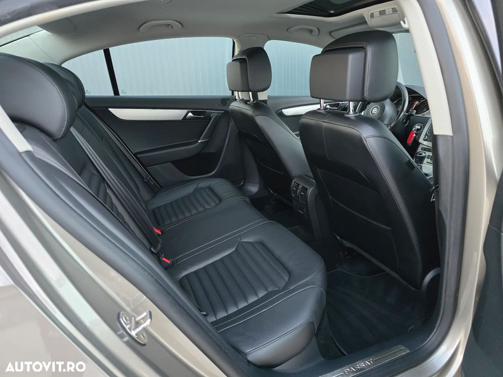 Volkswagen Passat 2.0 Blue TDI DPF Highline - 8