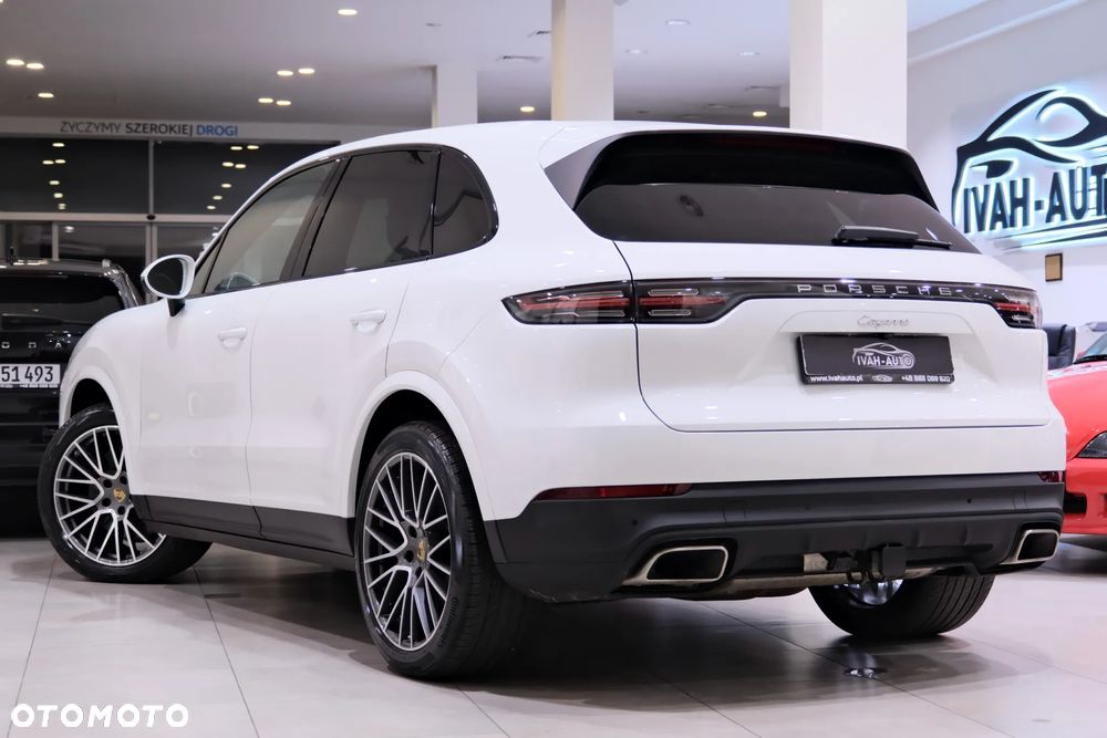 Porsche Cayenne Platinum Edition - 8