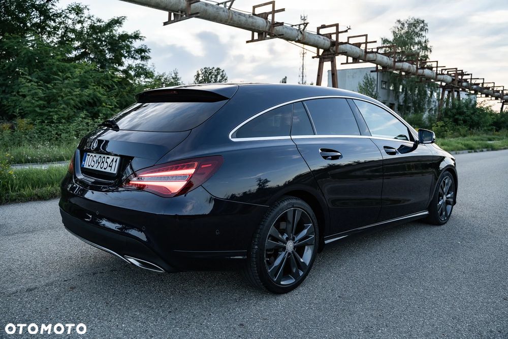 Mercedes-Benz CLA 200 (CDI) d Urban - 4
