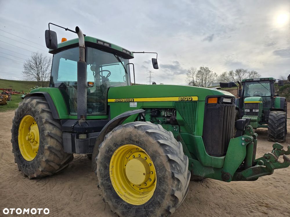 John Deere 8100 Export 4WD - 2