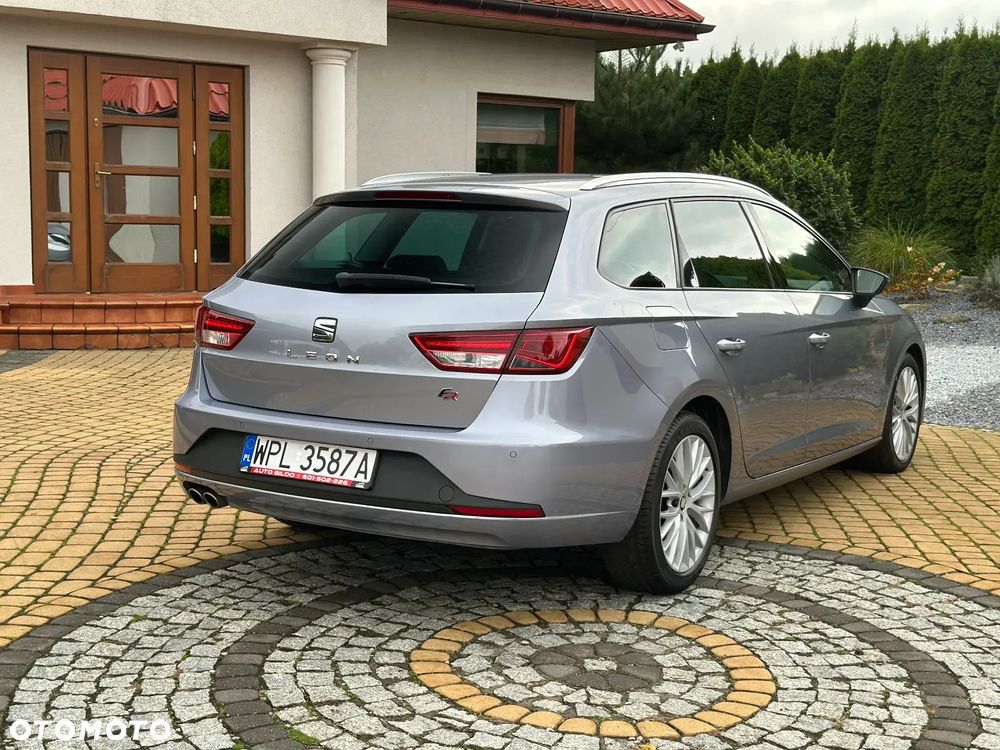 Seat Leon 2.0 TDI DPF DSG FR - 12