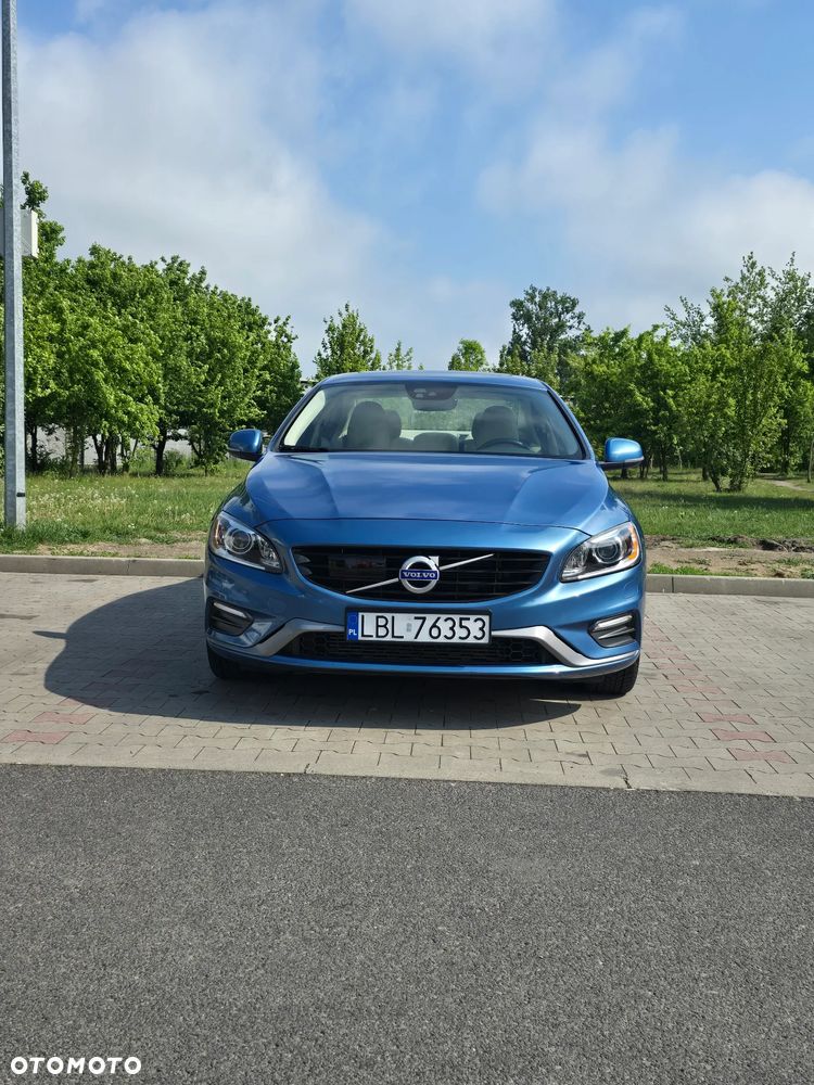 Volvo S60 T5 Drive-E R-Design Momentum - 4