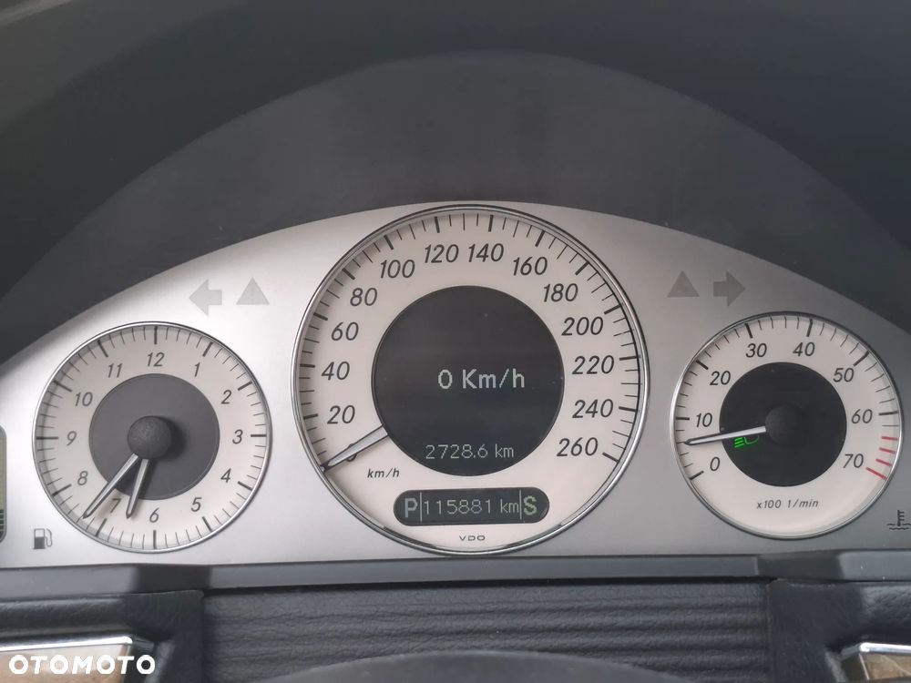 Mercedes-Benz Klasa E 500 7G-TRONIC Avantgarde - 15