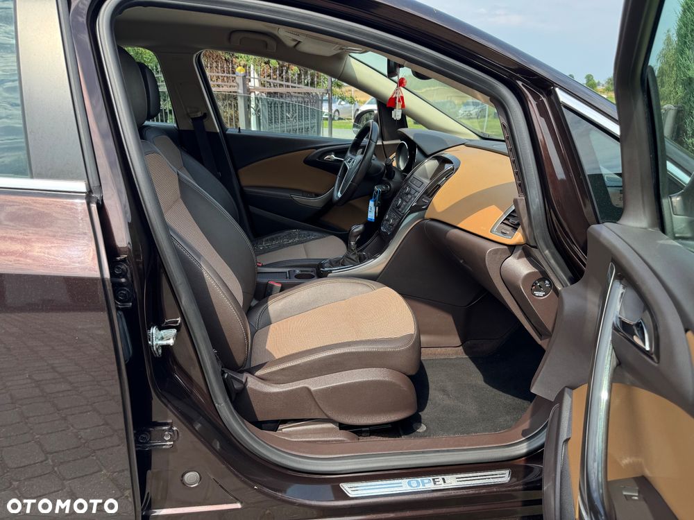 Opel Astra - 14
