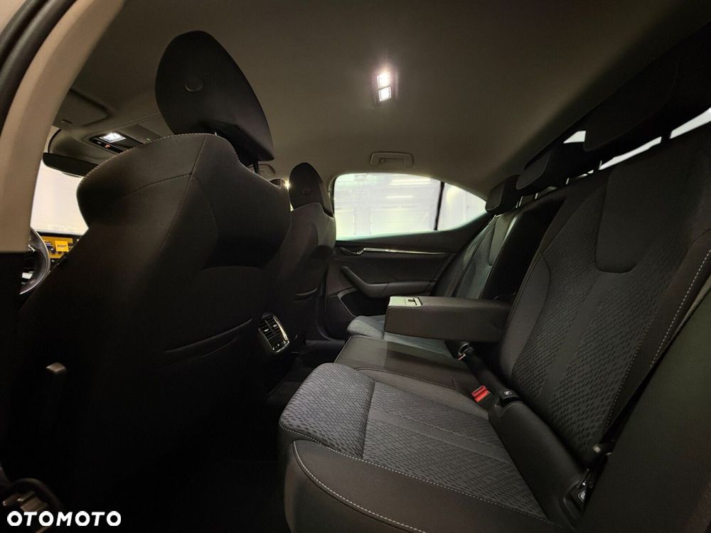 Skoda Octavia 2.0 TSI 4x4 Style DSG - 22