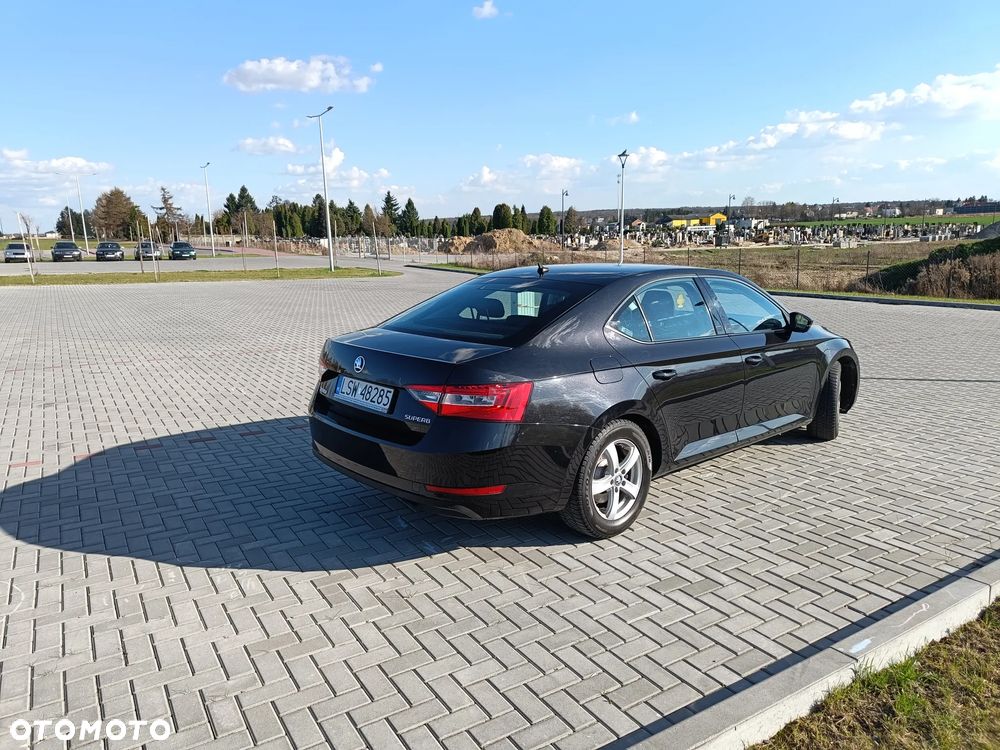 Skoda Superb 1.6 TDI Active - 4