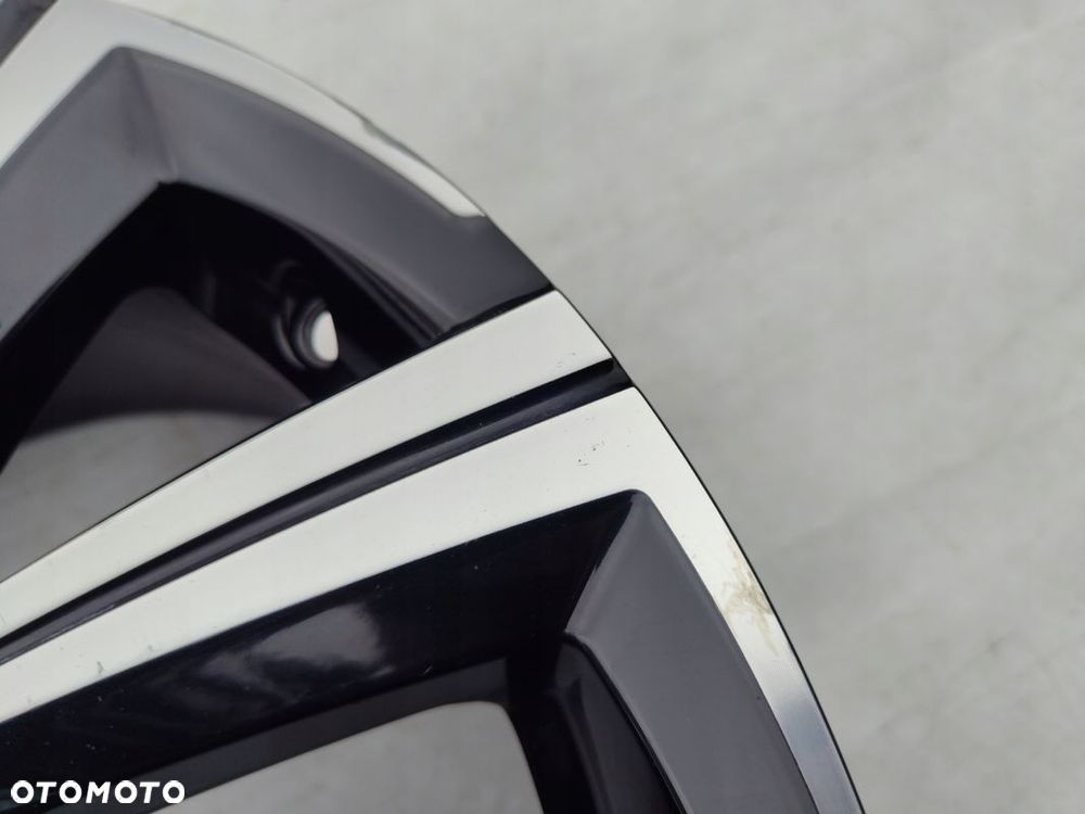 FELGA TOYOTA COROLLA E21 LIFT 17 42611-YYC00 ORYGINAŁ tel.509100323 - 3