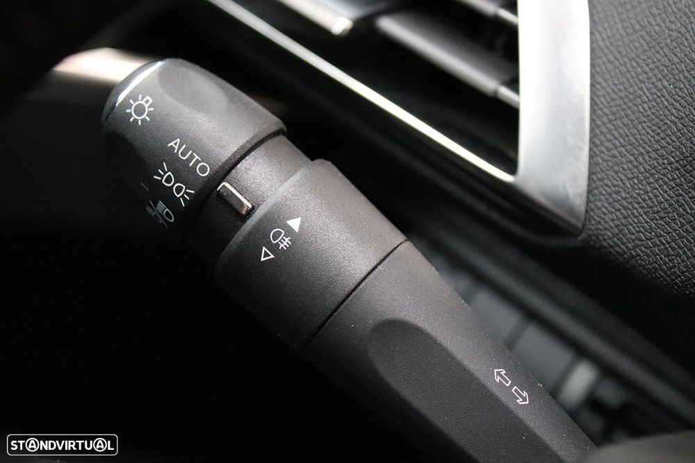 Peugeot 3008 1.2 PureTech Allure Pack - 17