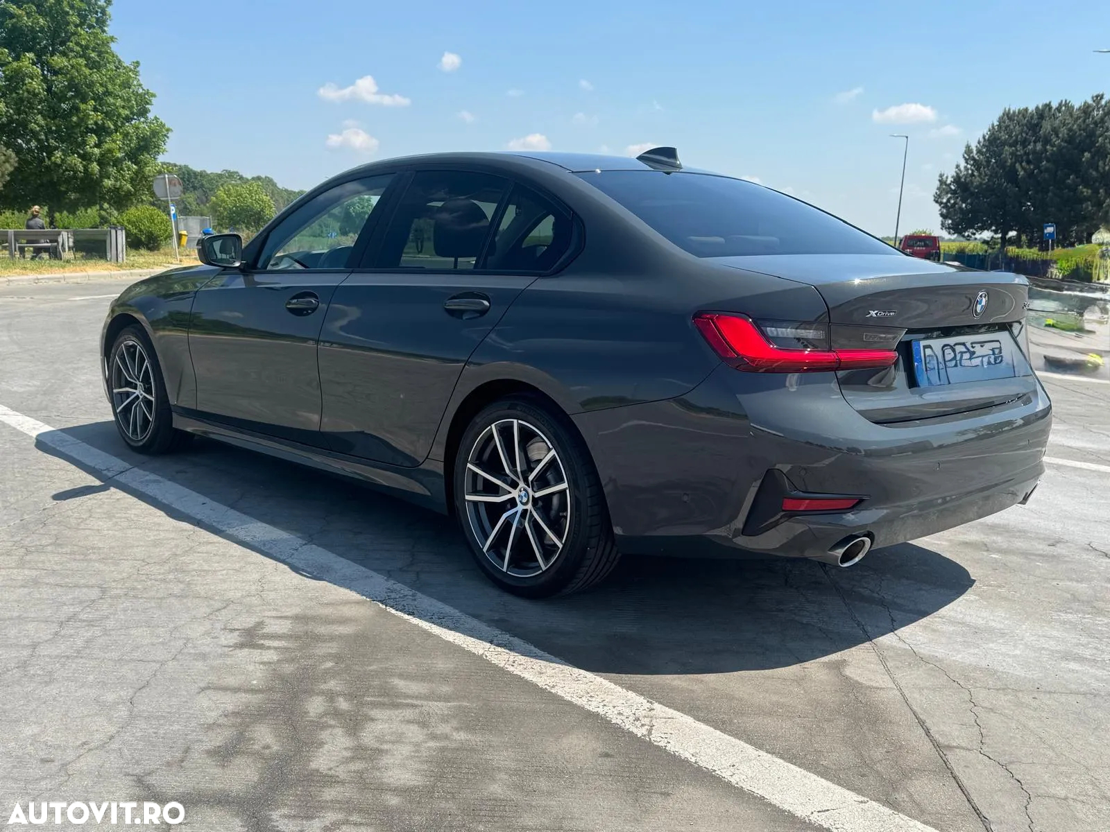 BMW Seria 3 330i xDrive AT - 7