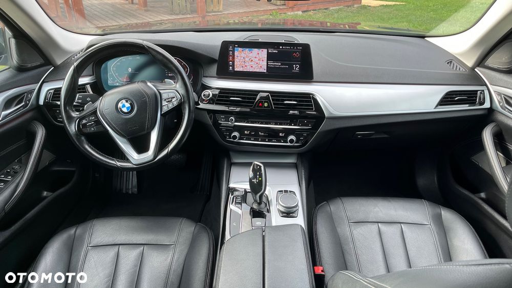 BMW Seria 5 520d Efficient Dynamics Edition Luxury Line - 13