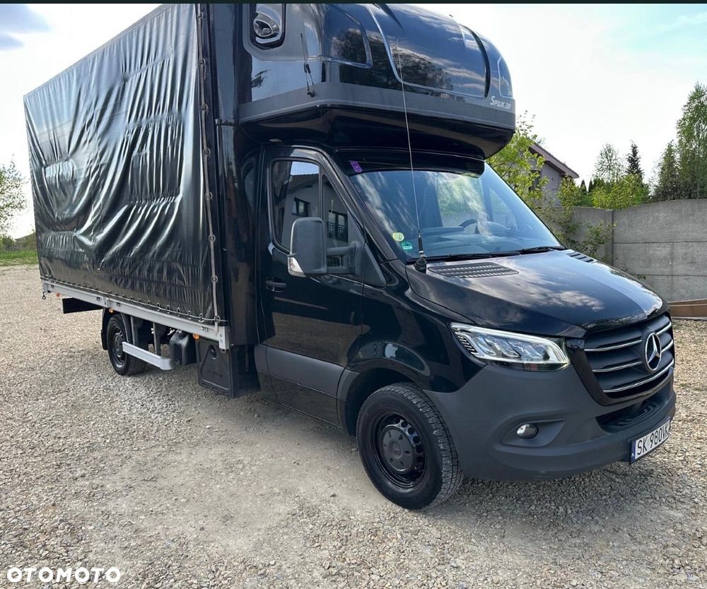 Mercedes-Benz Sprinter - 2
