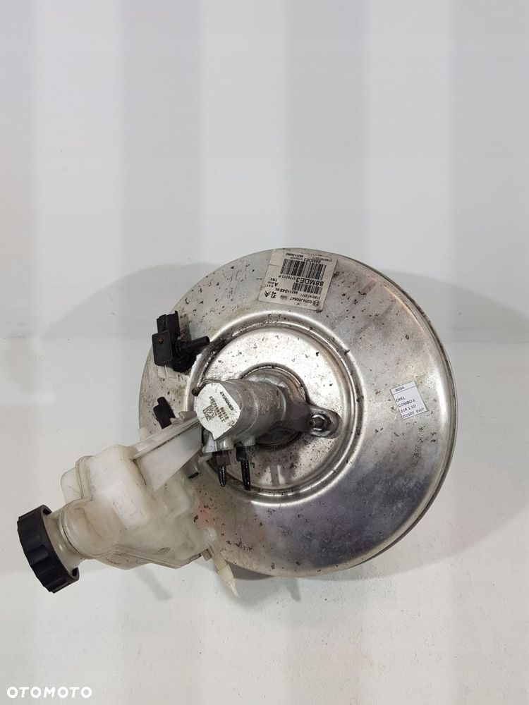 serwo hamulcowe 9821104980 opel combo e berlingo iv 21r 1.5d eu - 1