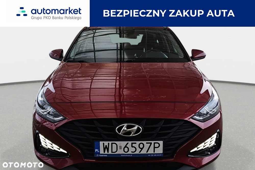 Hyundai i30 1.5 DPI Classic + - 7