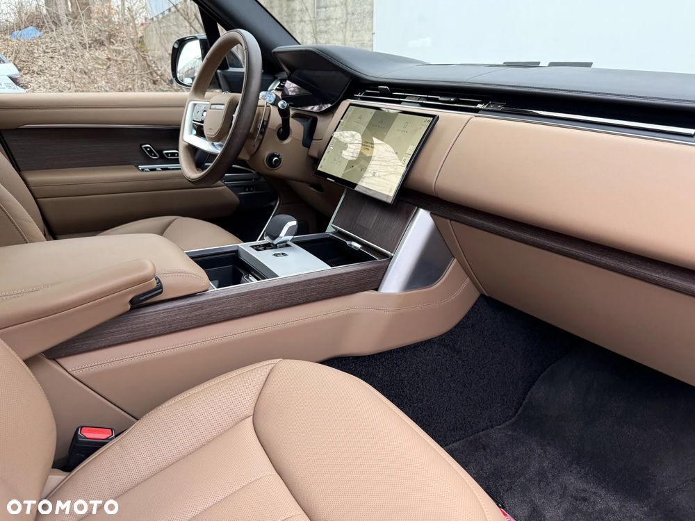 Land Rover Range Rover D350 Autobiography - 4