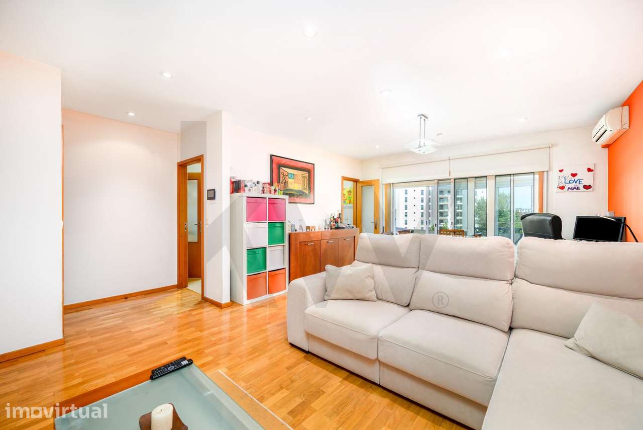 Apartamento T2 com Garagem | Rua Senhora do Porto, Ramalde – Porto - Grande imagem: 5/27