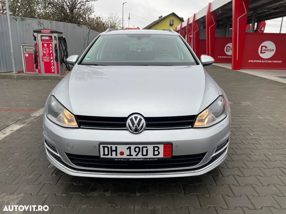 Volkswagen Golf 1.6 TDI BlueMotion Technology Lounge - 1