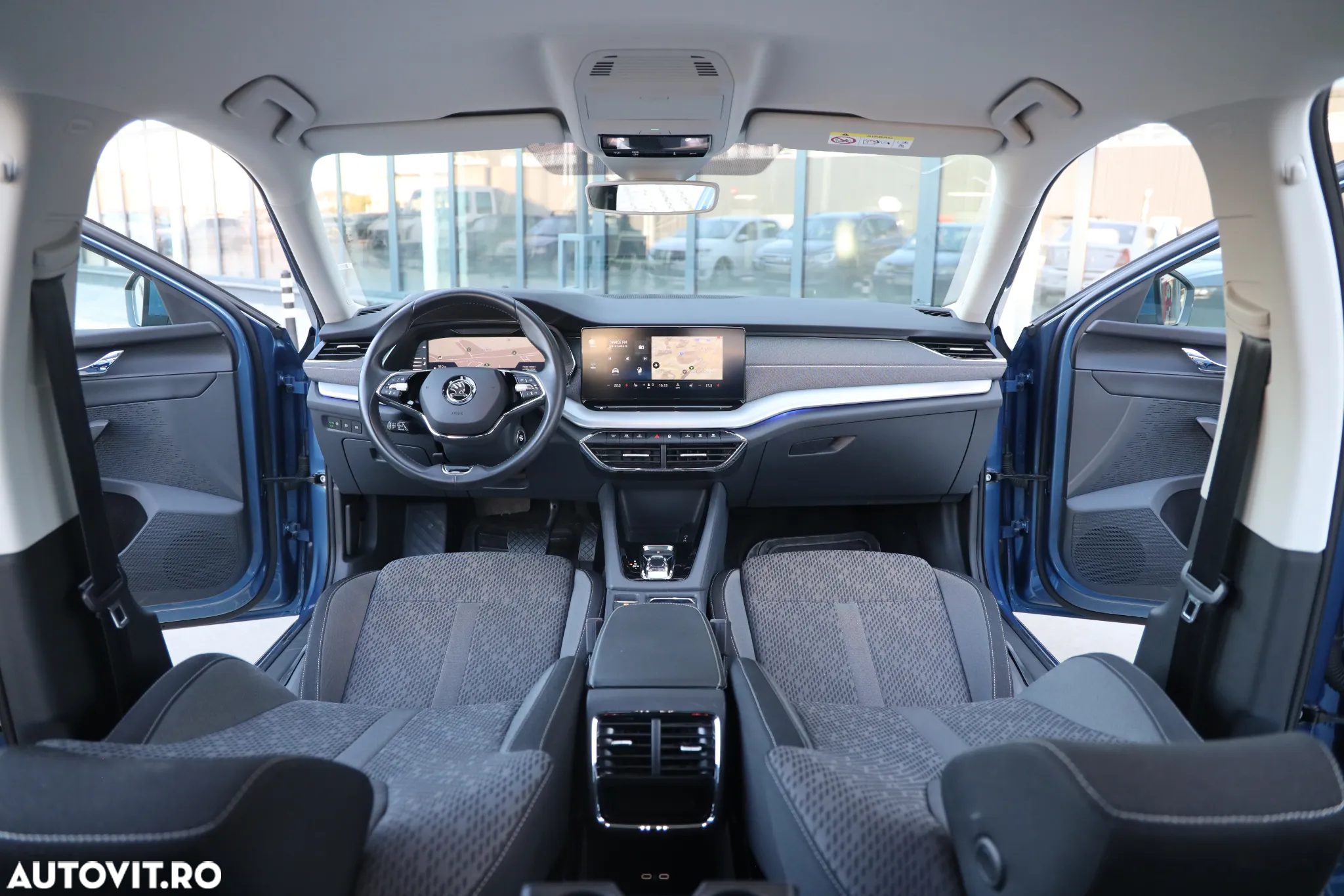 Skoda Octavia Combi 2.0 TDI DSG Style - 32