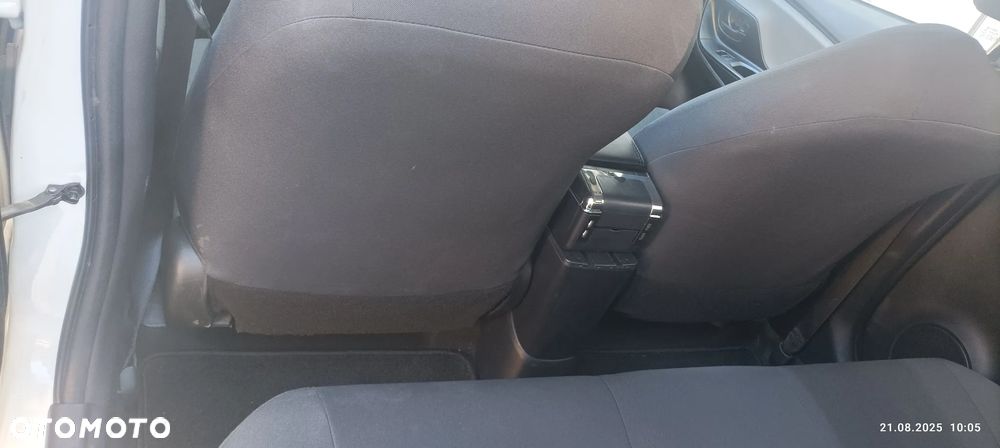 Toyota Yaris 1.0 Active - 12