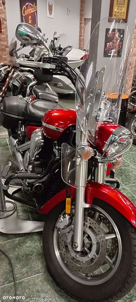 Yamaha XVS - 8