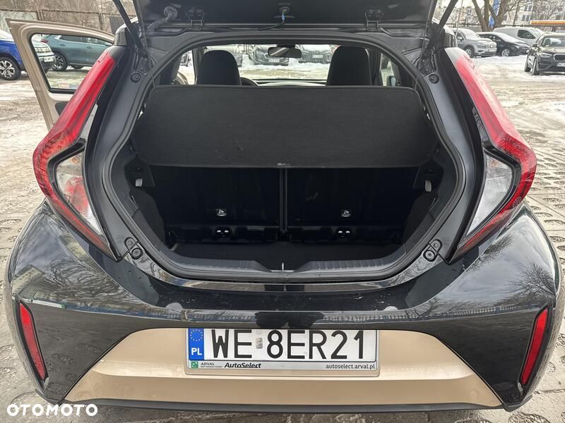 Toyota Aygo X 1.0 VVT-i Style CVT - 19