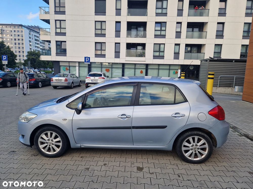 Toyota Auris 1.6 Premium MM - 4
