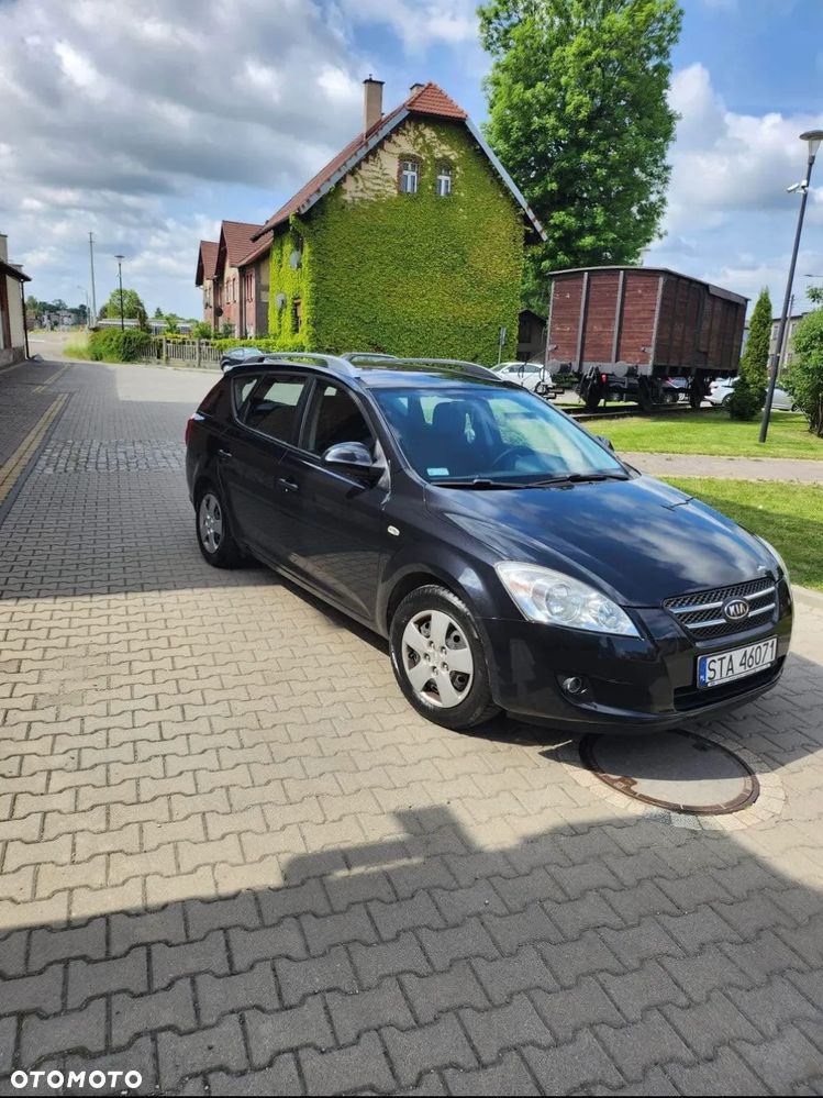 Kia Ceed Cee'd 1.4 Comfort - 4