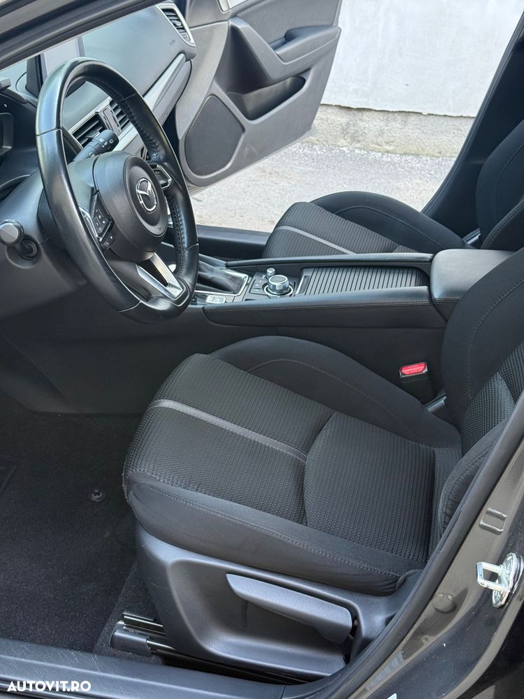 Mazda 3 - 15