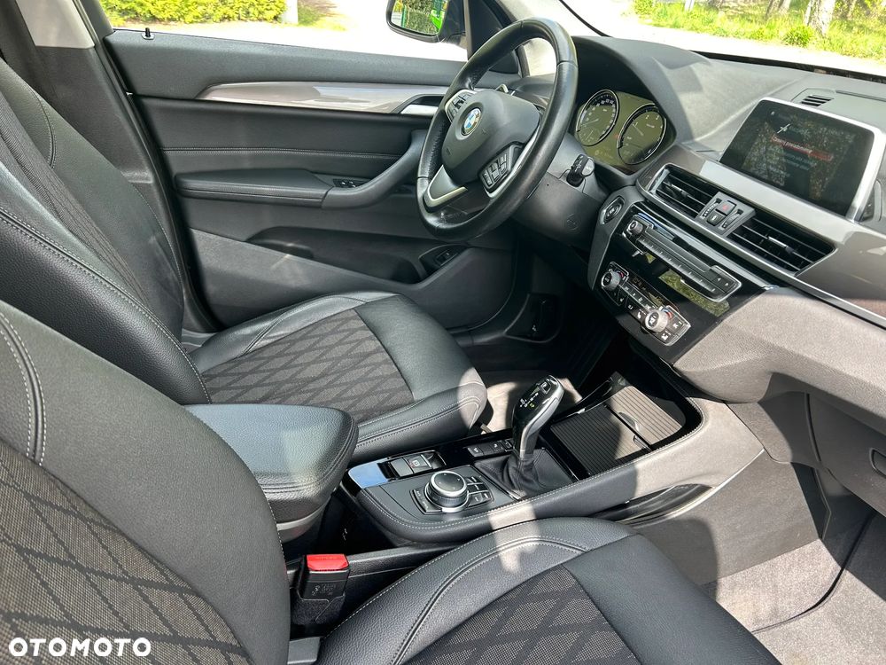 BMW X1 xDrive20d xLine - 11