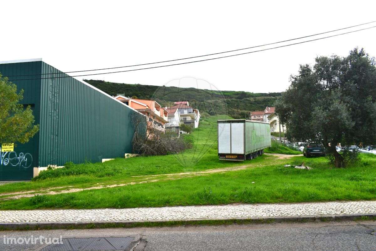 Terreno  para arrendamento - Grande imagem: 2/6