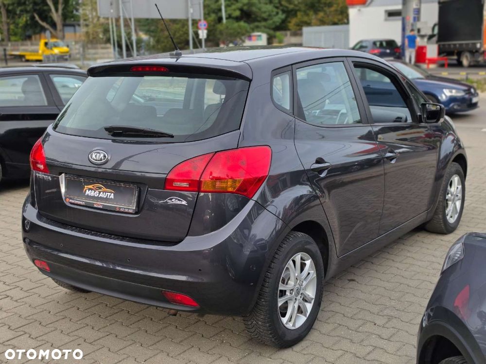 Kia Venga - 4