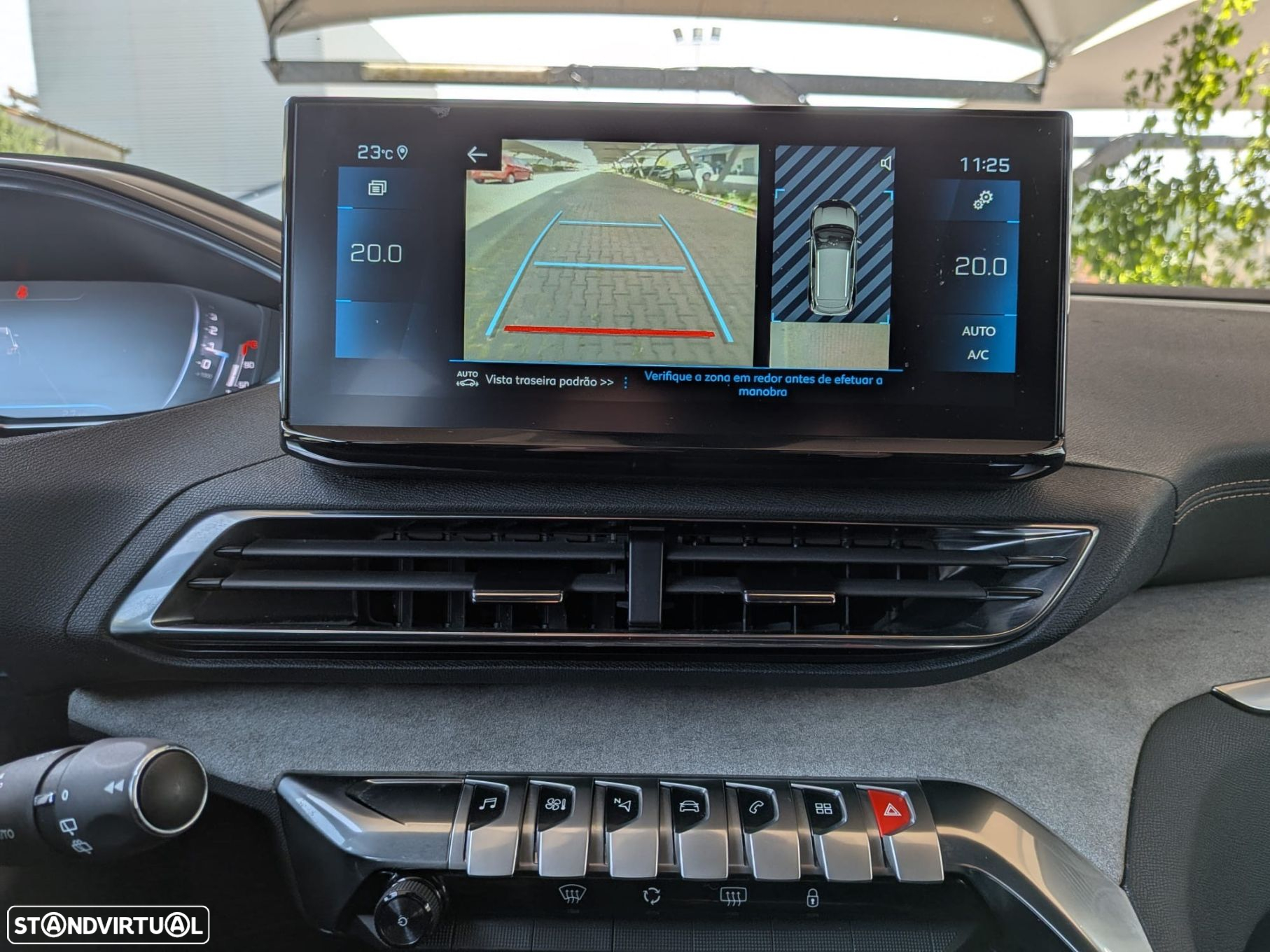 Peugeot 5008 1.5 BlueHDi Allure Pack EAT8 - 28