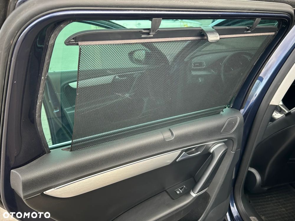 Volkswagen Passat 2.0 TDI Highline DSG - 25