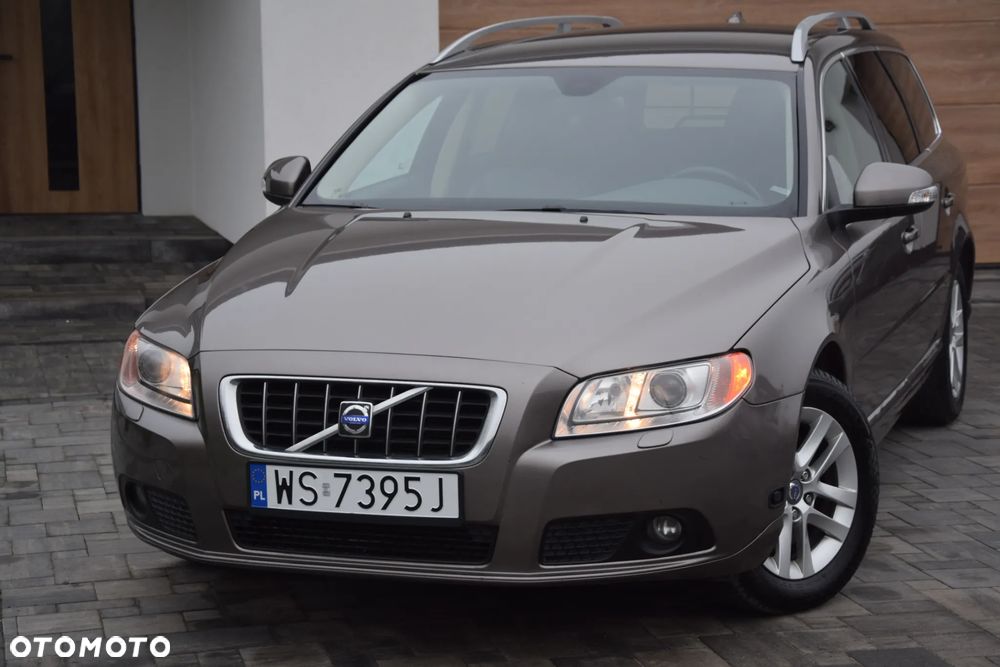 Volvo V70 2.5T Summum - 10