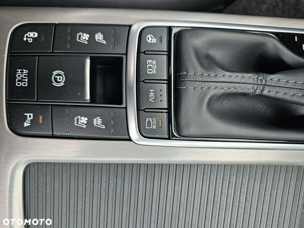 Kia Optima - 39