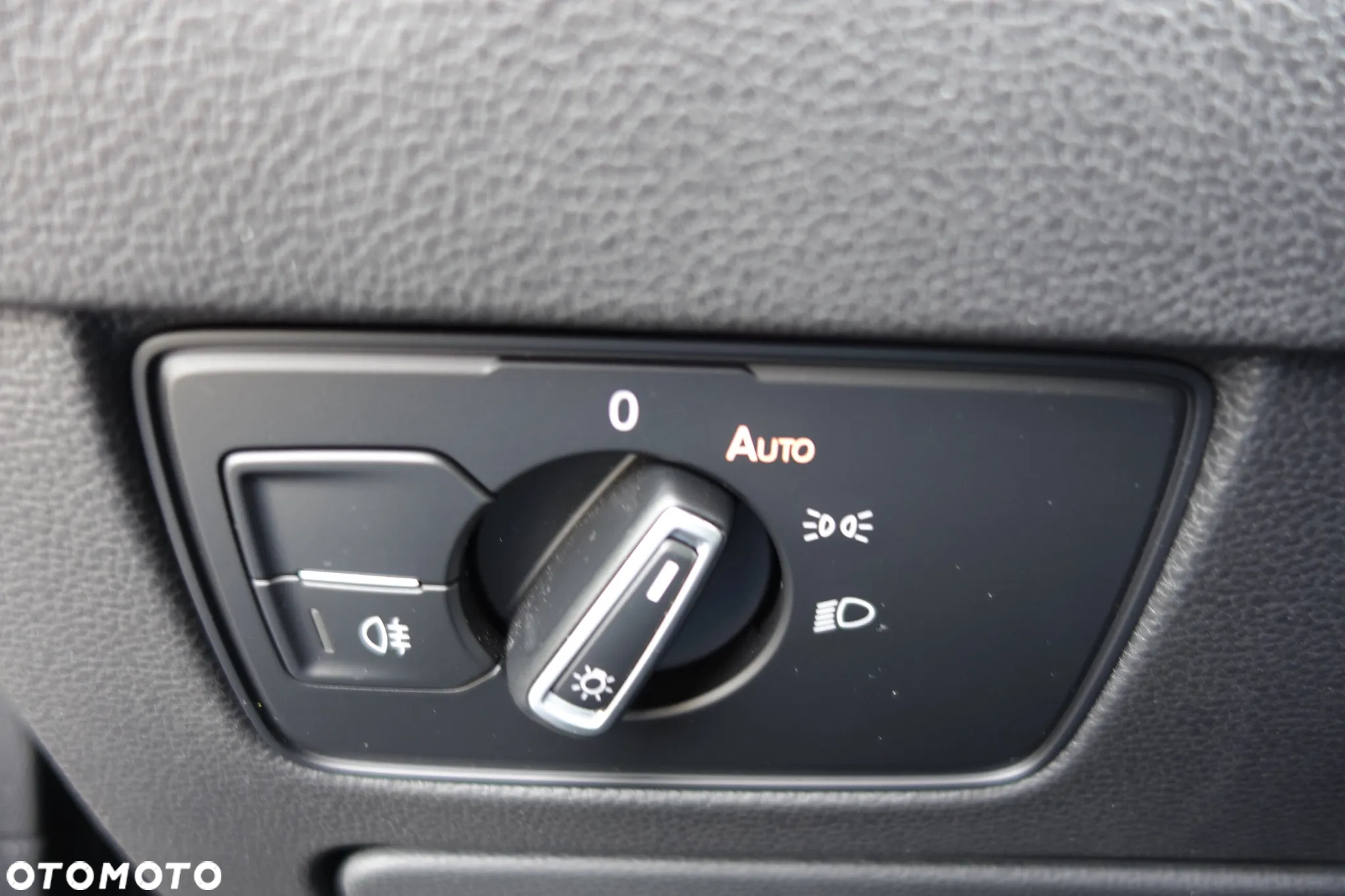 Volkswagen Passat 2.0 TDI EVO Business DSG - 17