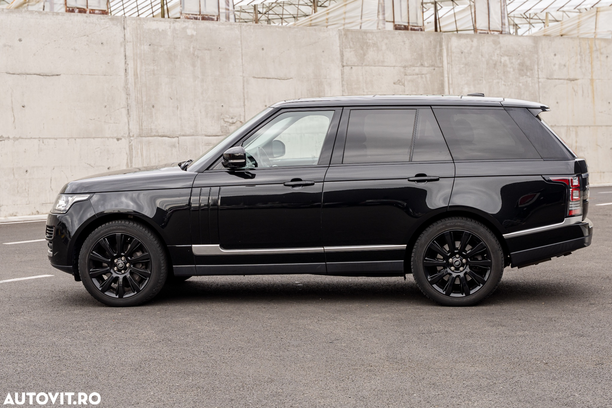 Land Rover Range Rover Vogue - 4