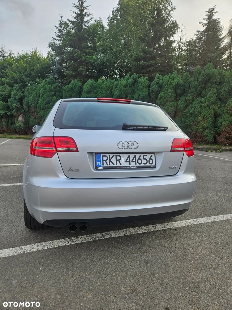 Audi A3 Sportback - 9