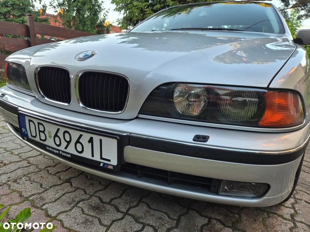 BMW Seria 5 - 38